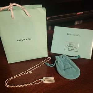 Tiffany & Co Atlas pendant